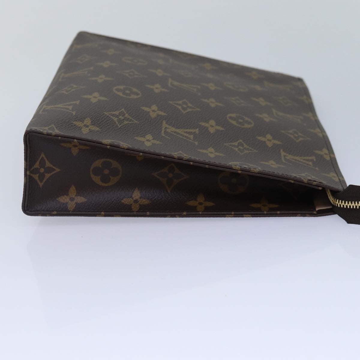 LOUIS VUITTON Monogram Poche Toilette 26 Pouch M47542 LV Auth yk14309S