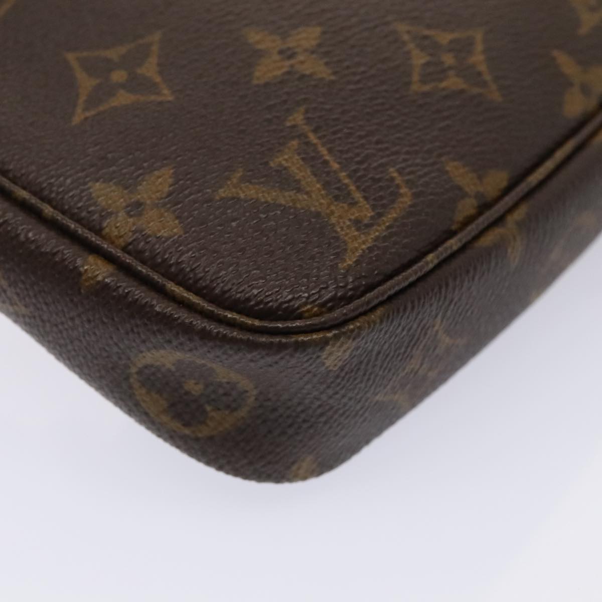 LOUIS VUITTON Monogram Pochette Accessoires Pouch M51980 LV Auth yk14495