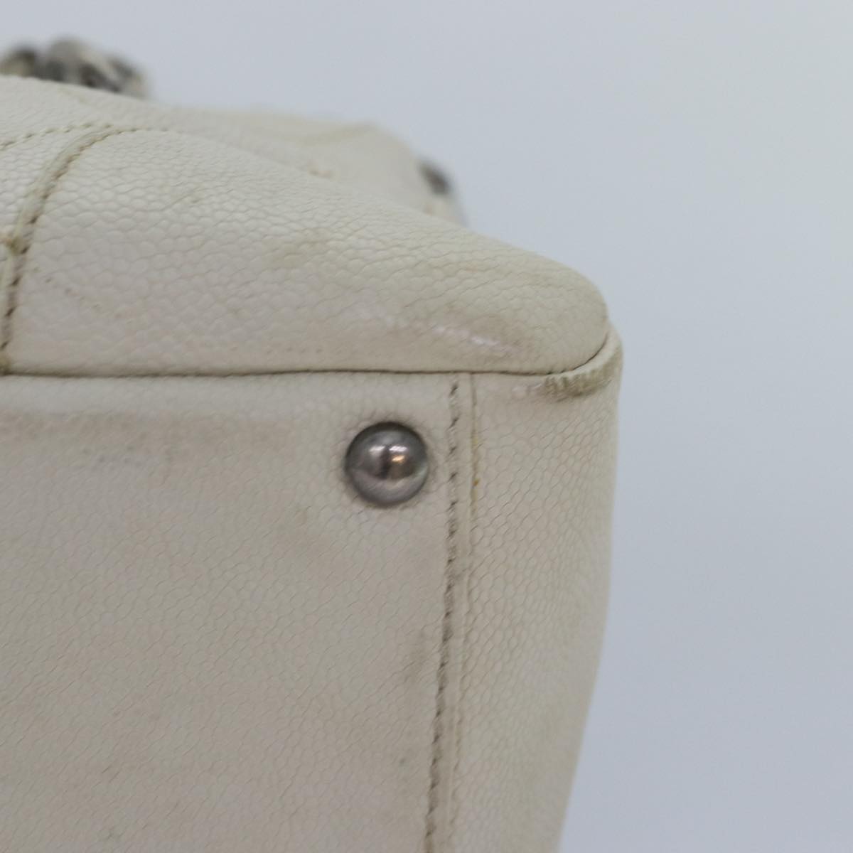 CHANEL Matelasse Chain Shoulder Bag Calf Skin White Silver CC Auth yk14601