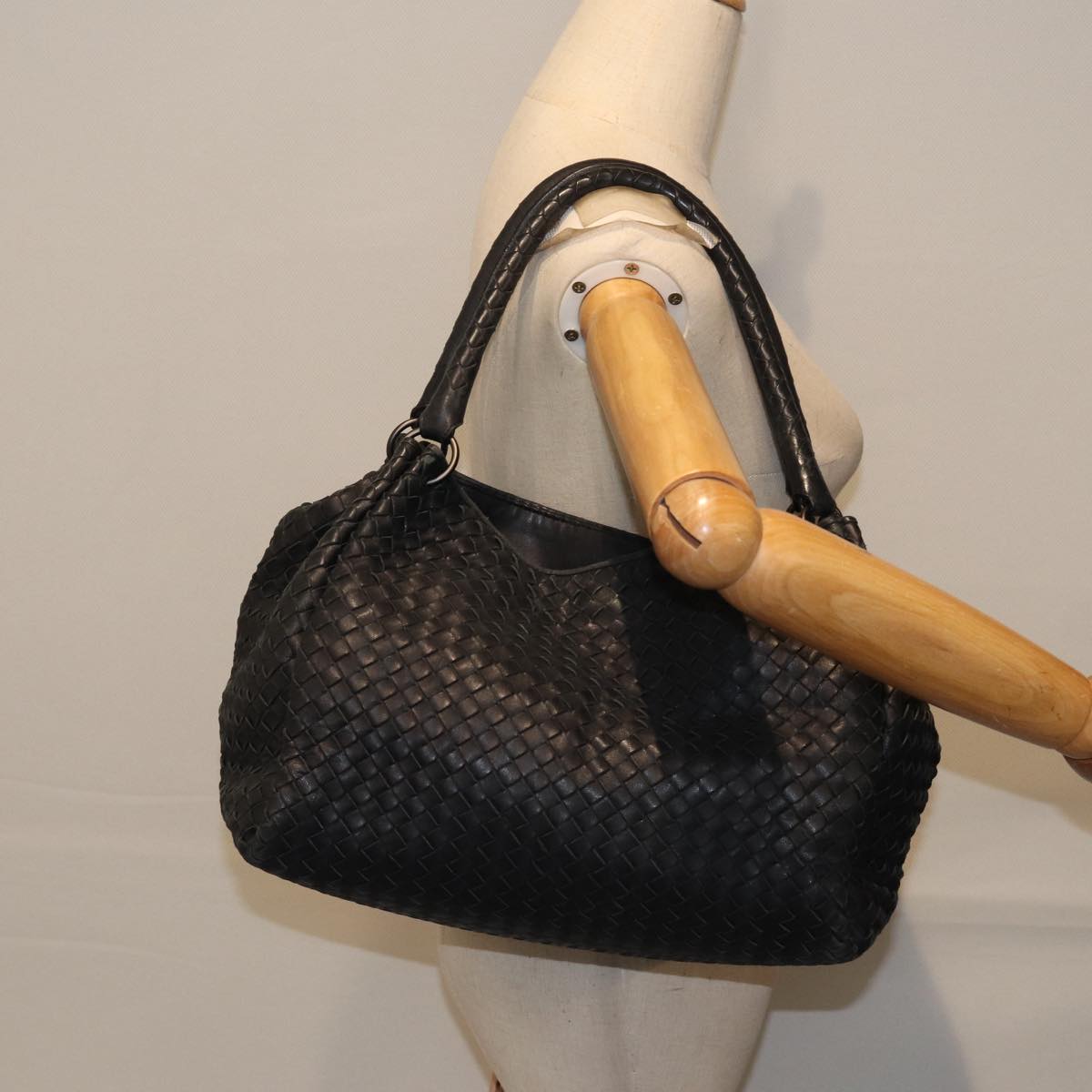 BOTTEGA VENETA INTRECCIATO Parachute Hand Bag Leather Black 222322 Auth yk14852