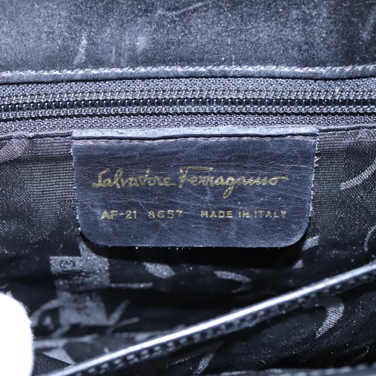 Salvatore Ferragamo Gancini Hand Bag Leather Black Gold Auth yk15082