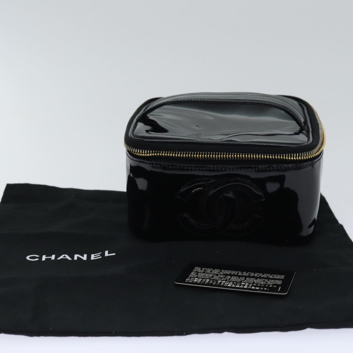 CHANEL COCO Mark Vanity Pouch Patent leather Black Gold CC Auth yk15241