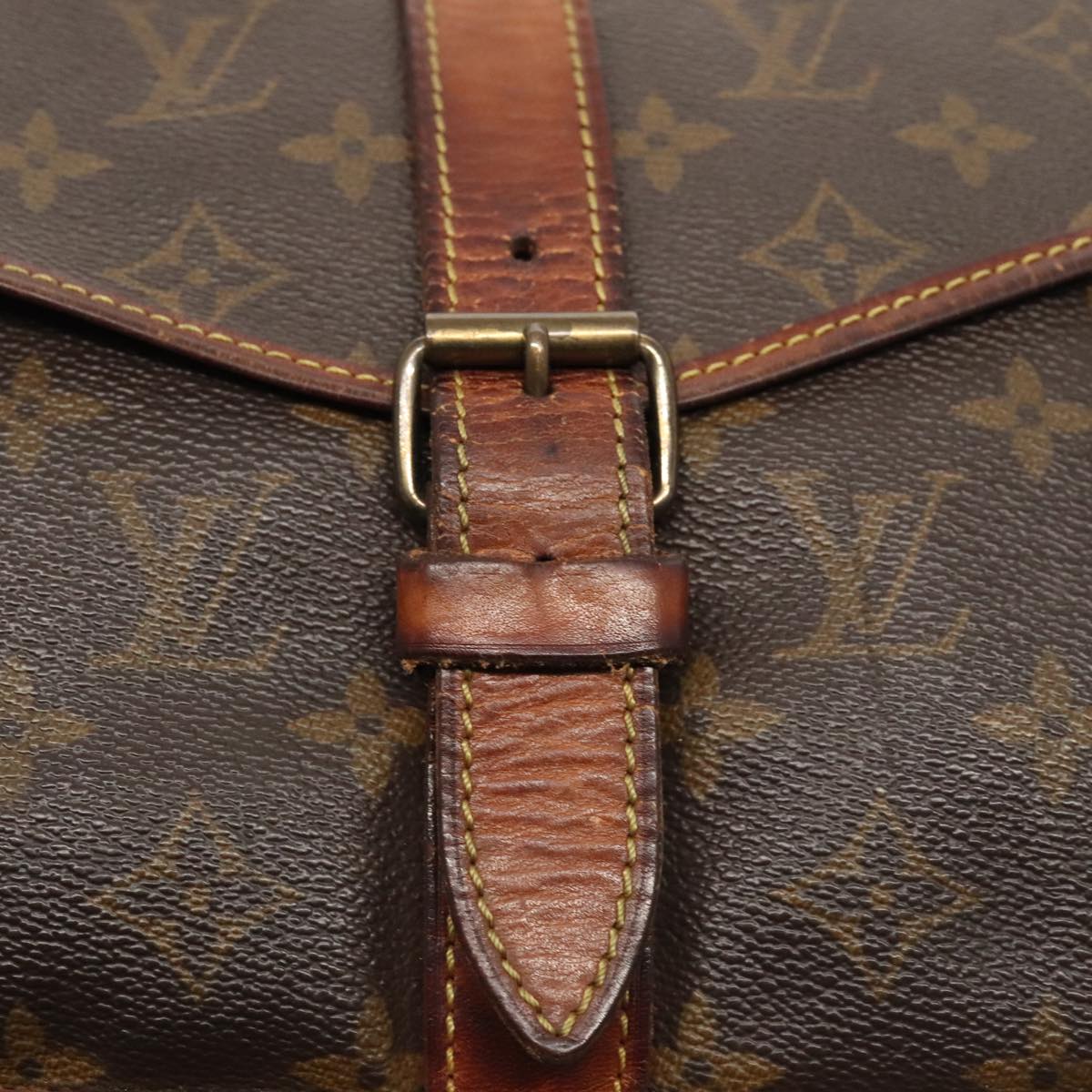 LOUIS VUITTON Monogram Saumur 35 Shoulder Bag M42254 LV Auth yk15414