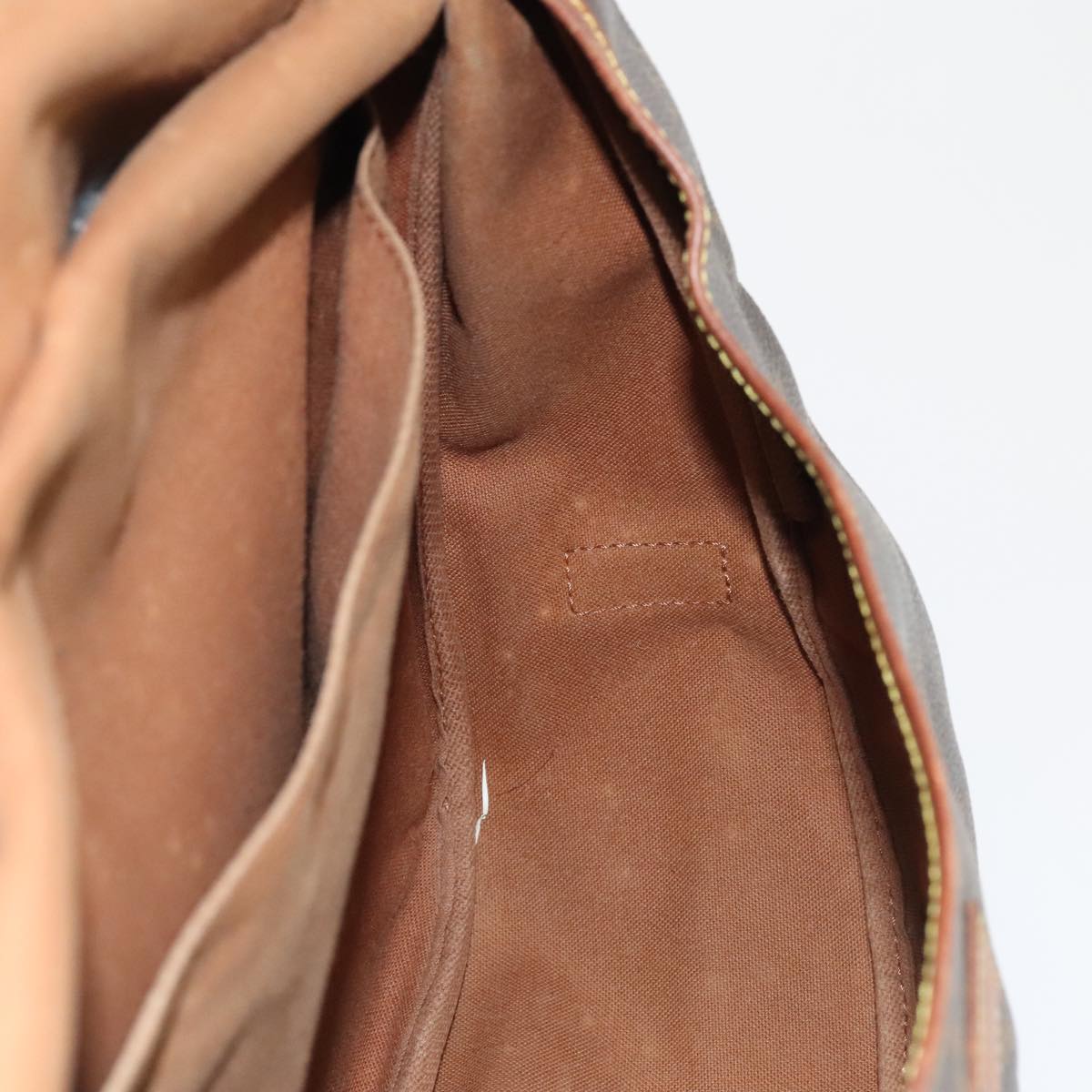 LOUIS VUITTON Monogram Saumur 35 Shoulder Bag M42254 LV Auth yk15414