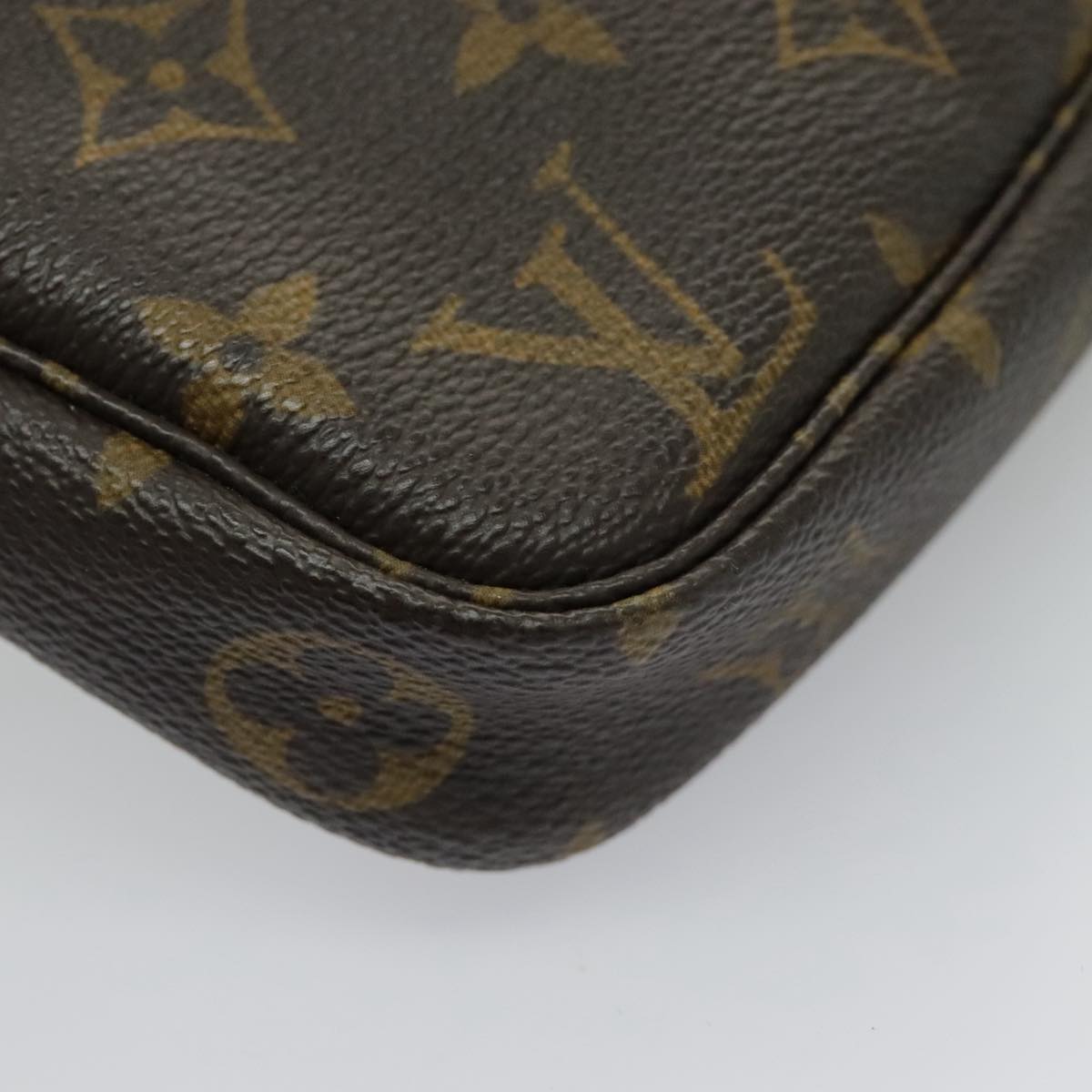 LOUIS VUITTON Monogram Pochette Accessoires Pouch M51980 LV Auth yk15457