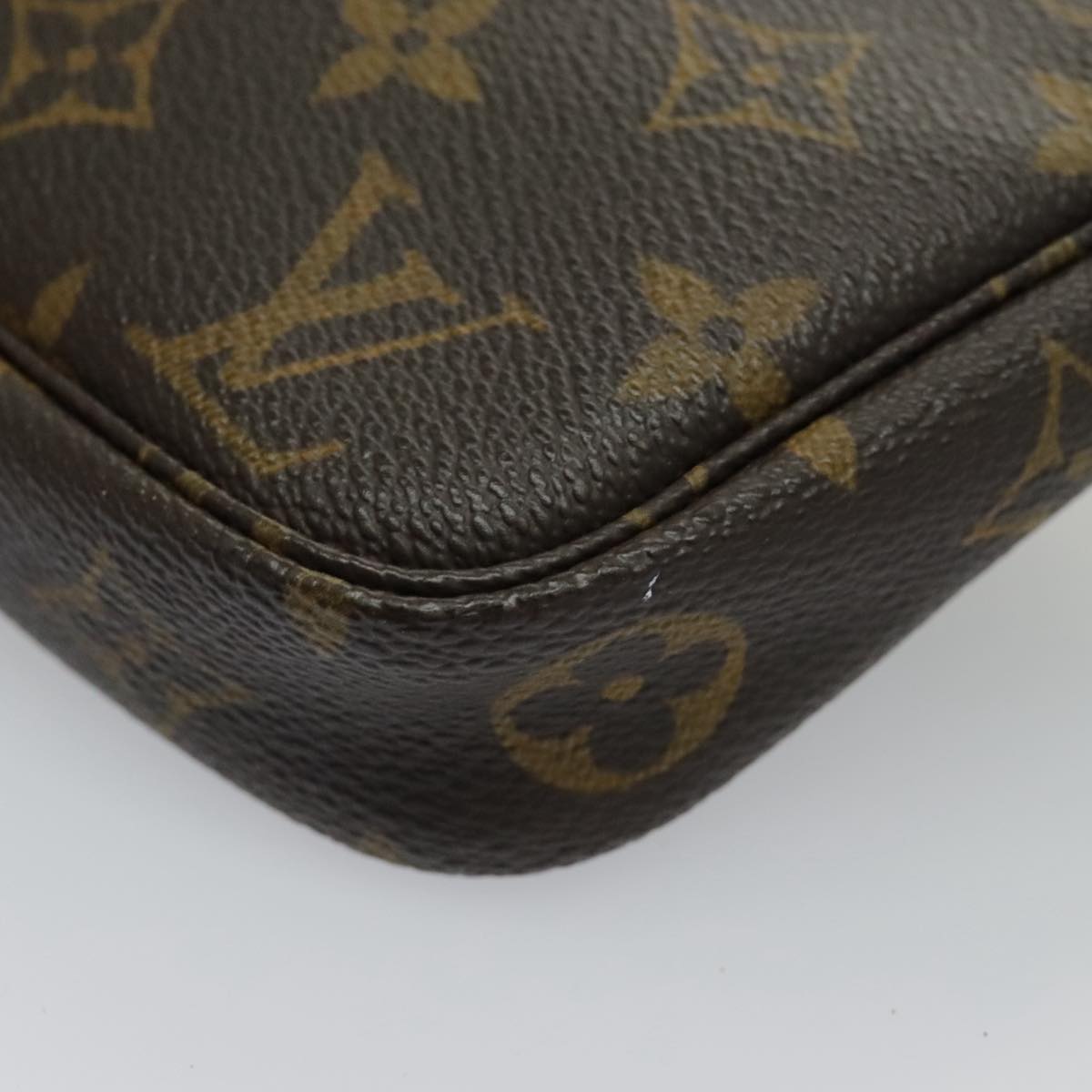 LOUIS VUITTON Monogram Pochette Accessoires Pouch M51980 LV Auth yk15457