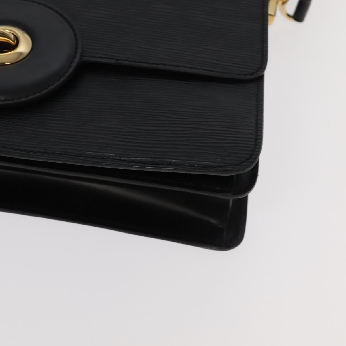 LOUIS VUITTON Epi Free Run Shoulder Bag Black M52402 LV Auth yk15517