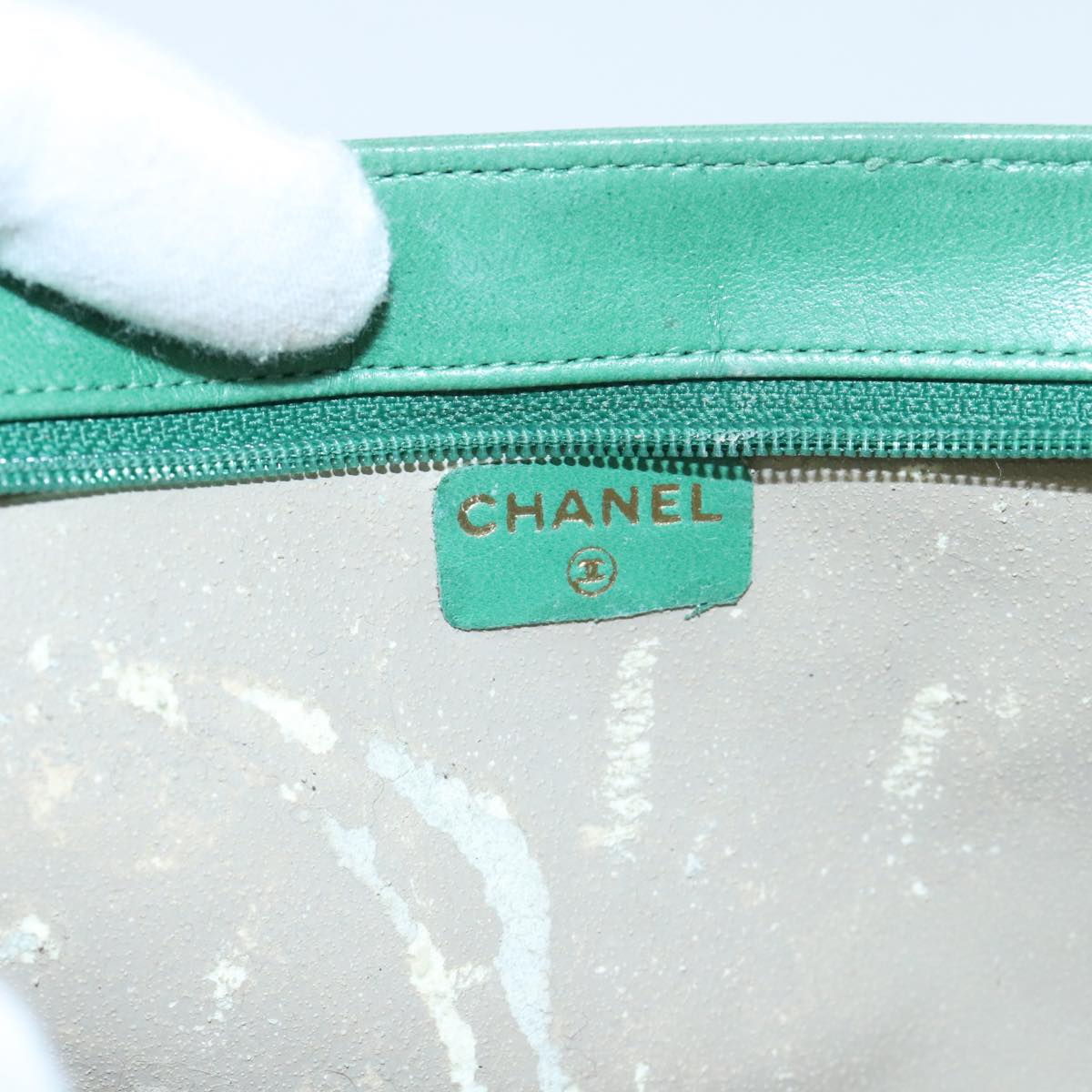 CHANEL COCO Mark Pouch Lamb Skin Green Gold CC Auth yk15548