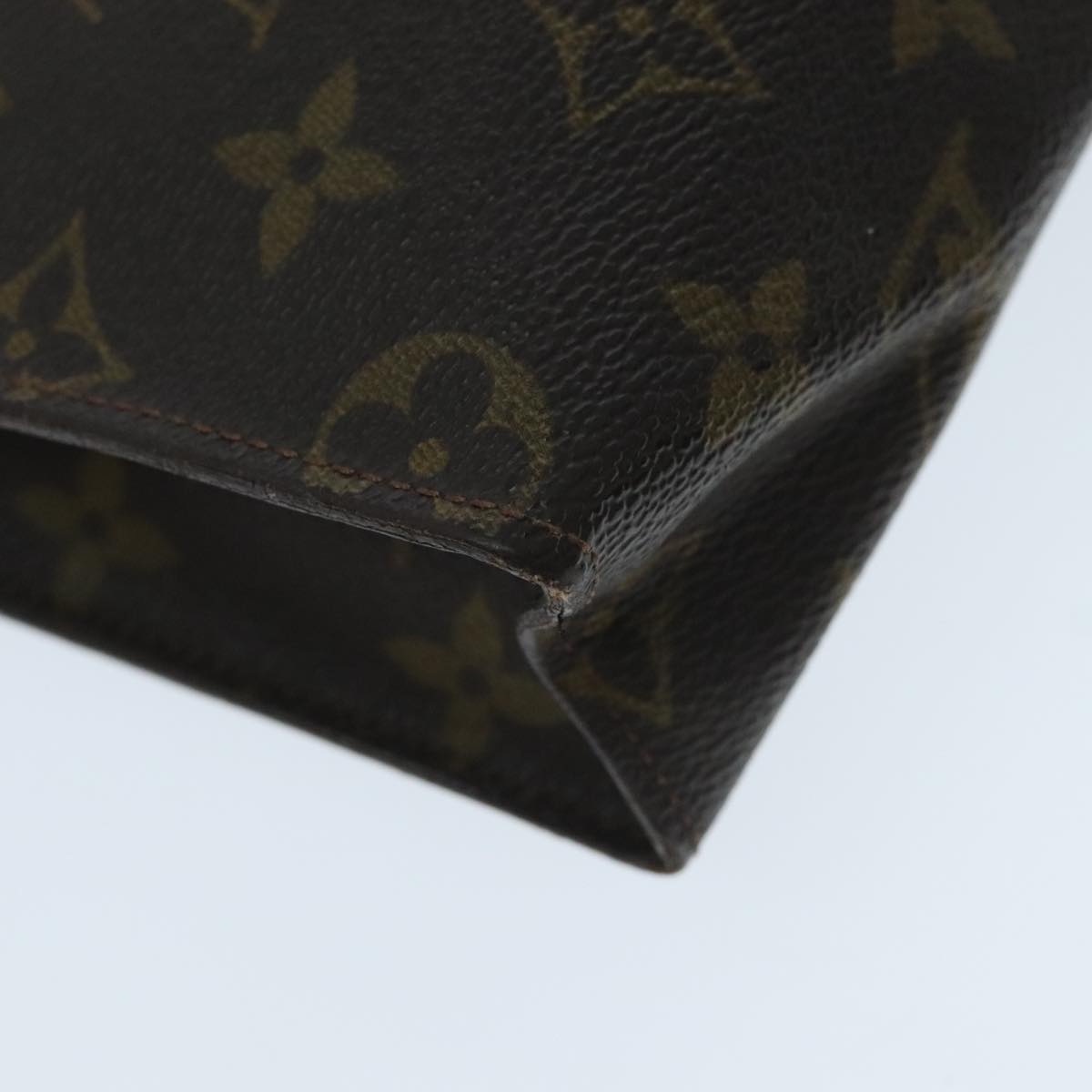 LOUIS VUITTON Monogram Poche Toilette 26 Pouch M47542 LV Auth yk15558