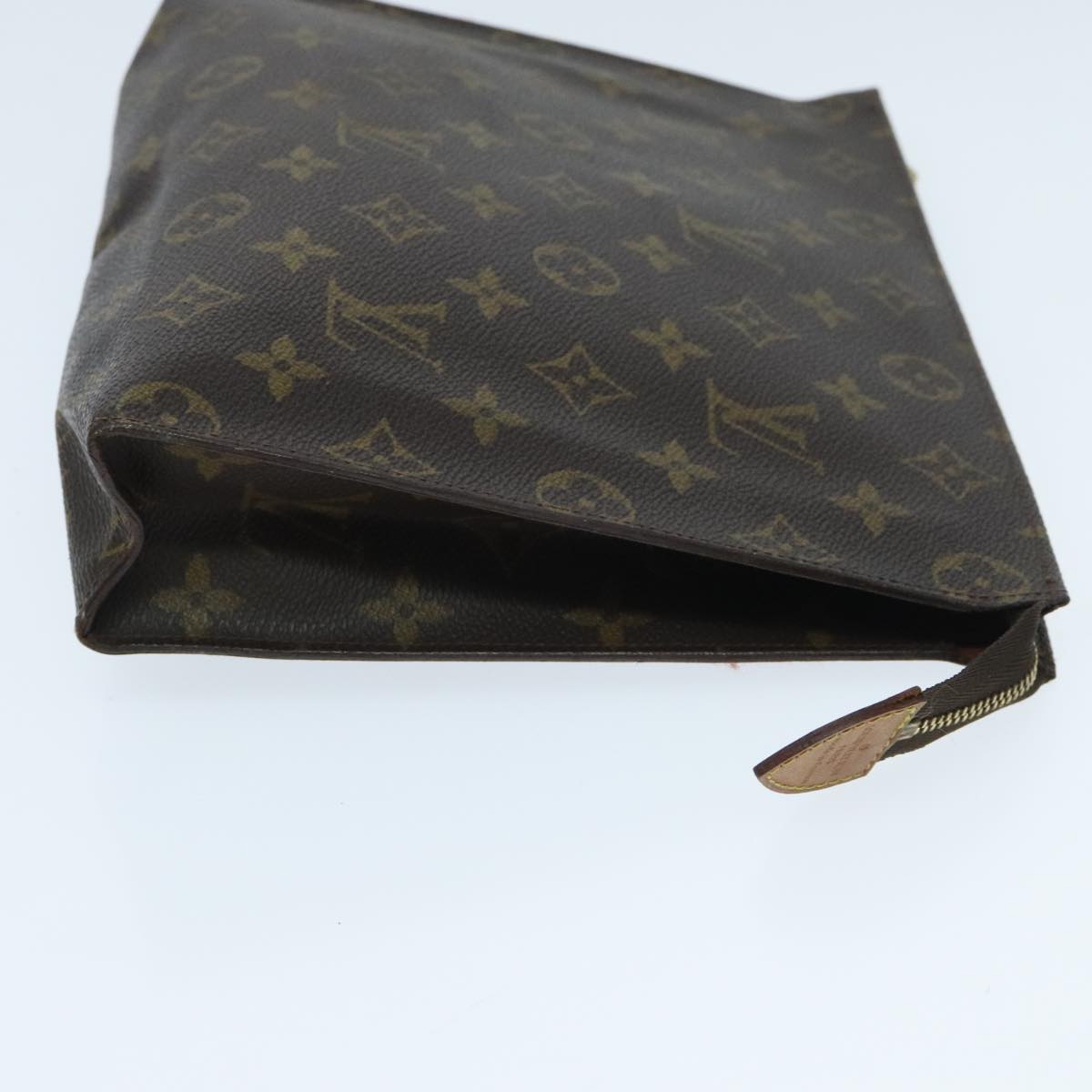 LOUIS VUITTON Monogram Poche Toilette 26 Pouch M47542 LV Auth yk15558