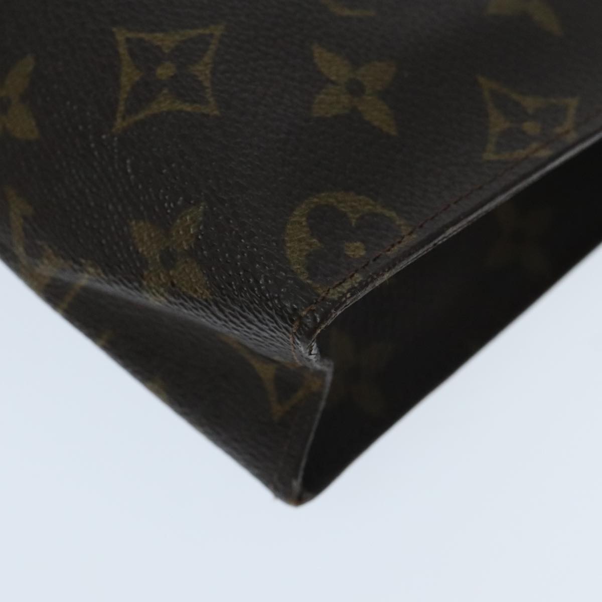 LOUIS VUITTON Monogram Poche Toilette 26 Pouch M47542 LV Auth yk15558