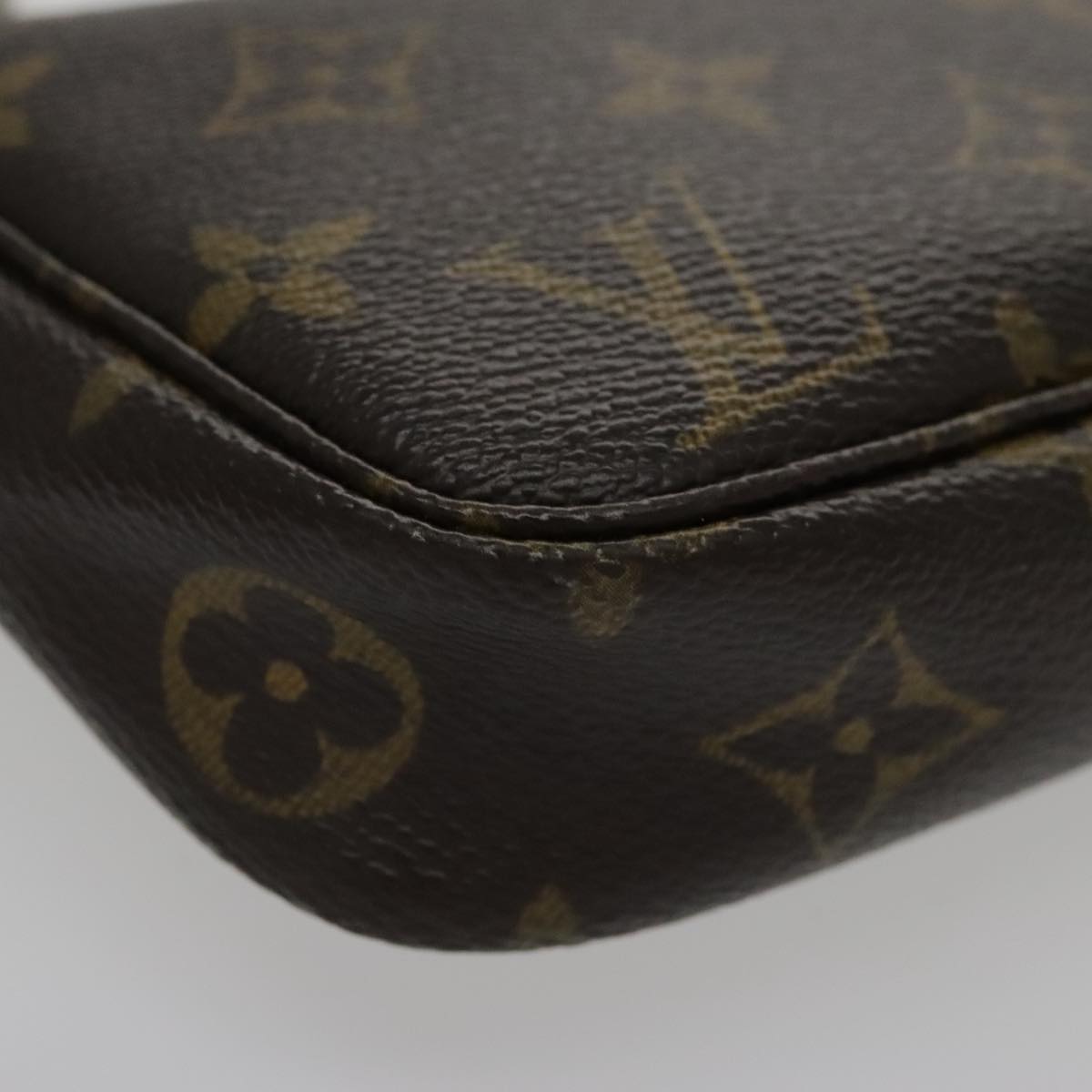 LOUIS VUITTON Monogram Pochette Accessoires Pouch M51980 LV Auth yk15596