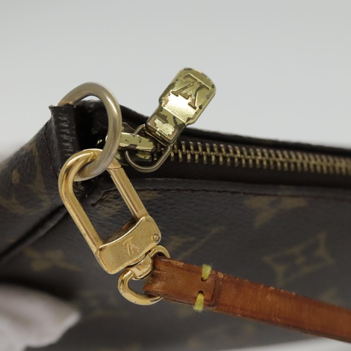 LOUIS VUITTON Monogram Pochette Accessoires Pouch M51980 LV Auth yk15596