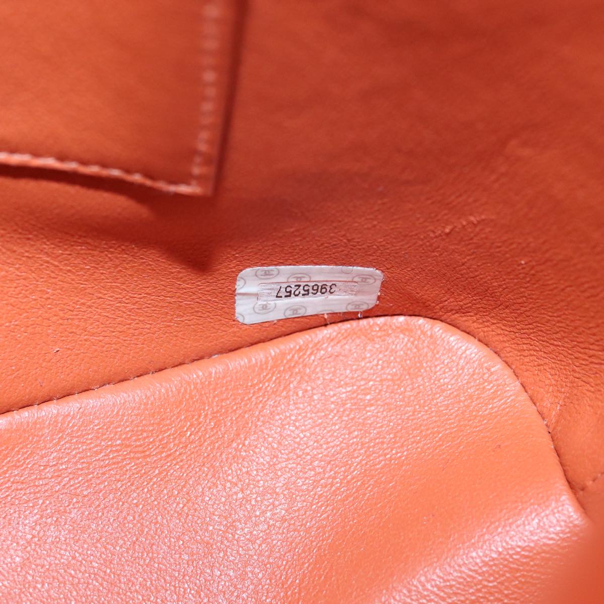 CHANEL Matelasse Chain Shoulder Bag Caviar Skin Orange Gold CC Auth yk15664V