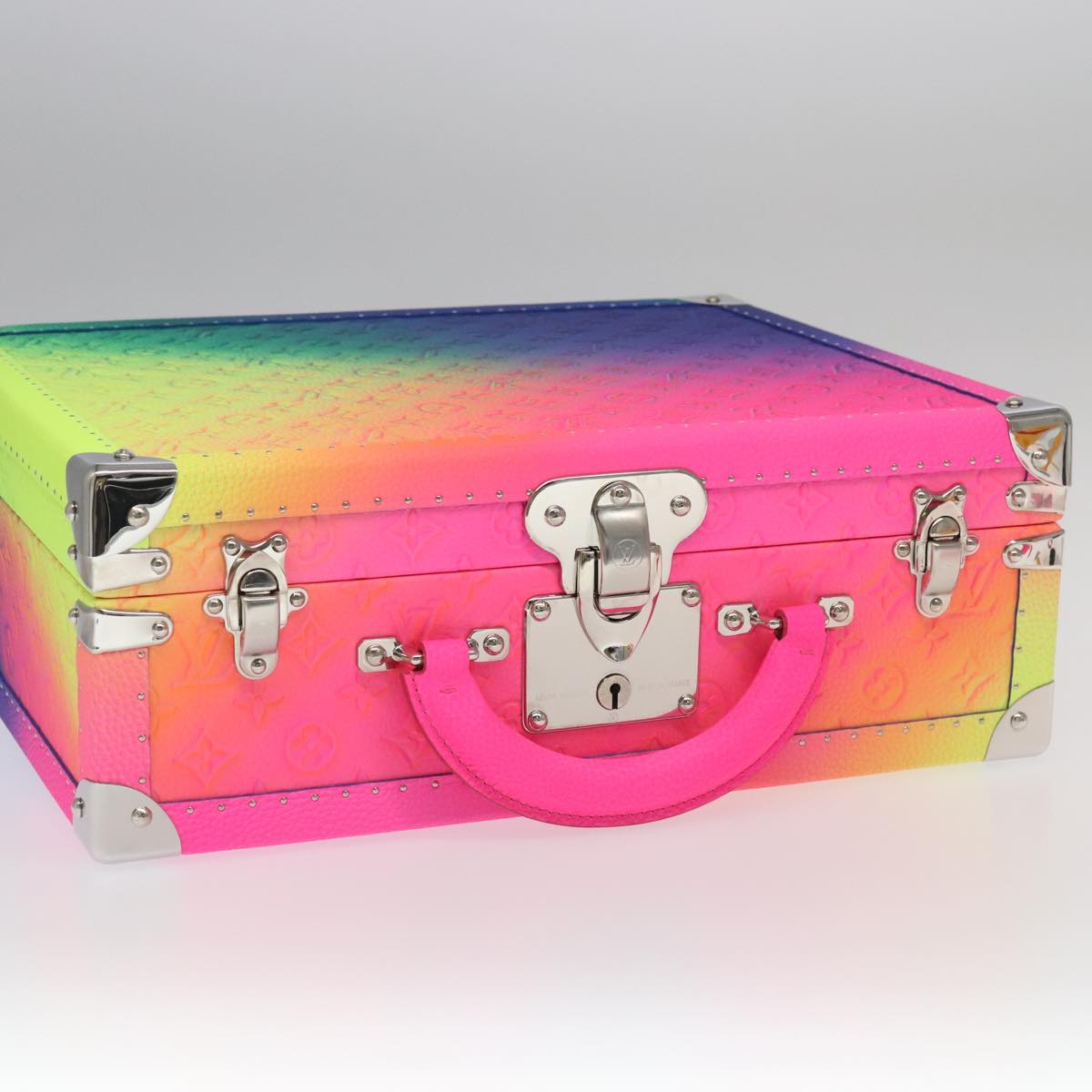 LOUIS VUITTON Taurillon Illusion Cotoville 40 Trunk Multicolor LV Auth yk15763S