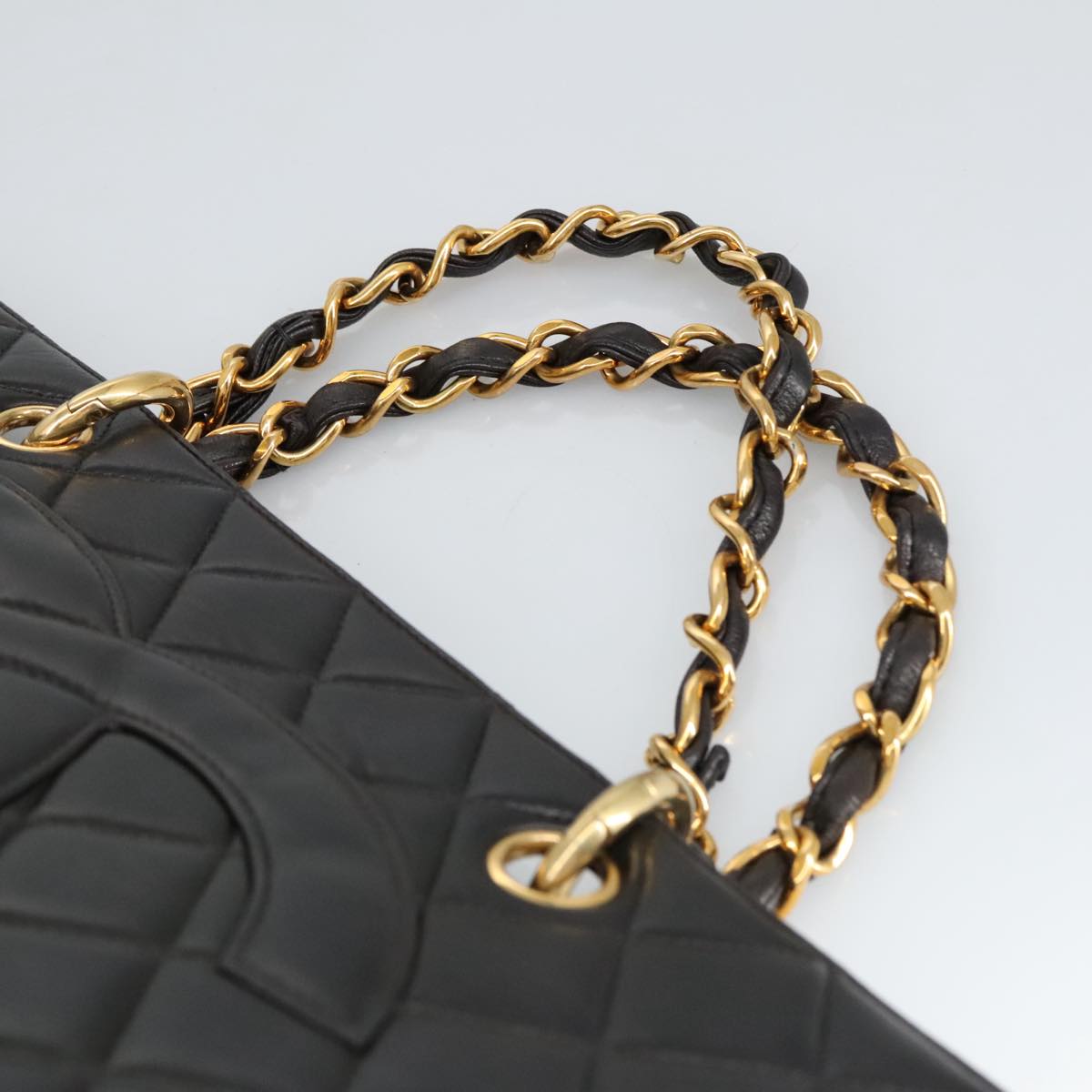 CHANEL Matelasse Chain Hand Bag Lamb Skin Black Gold CC Auth yk15908V