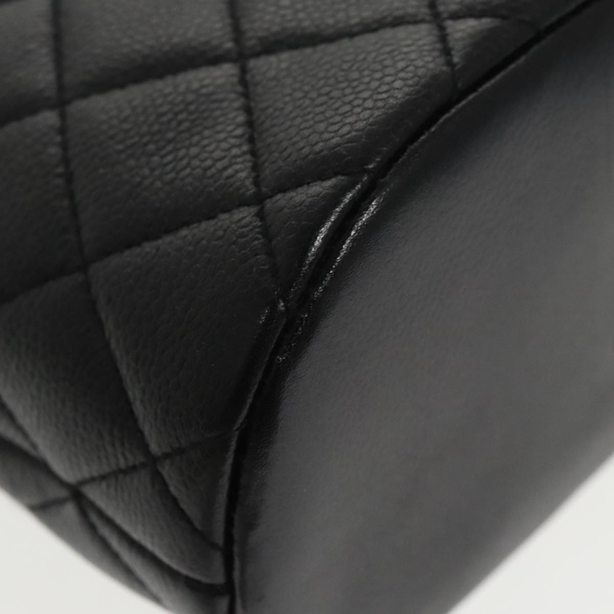 CHANEL Matelasse Tote Bag Caviar Skin Black CC Auth yk15918AV