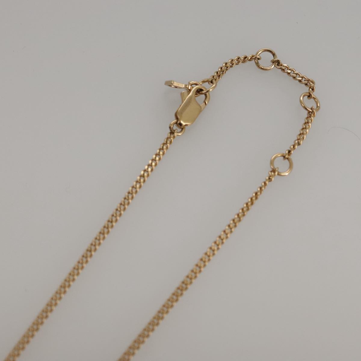 Christian Dior Ribbon Necklace metal Gold Auth yk15969