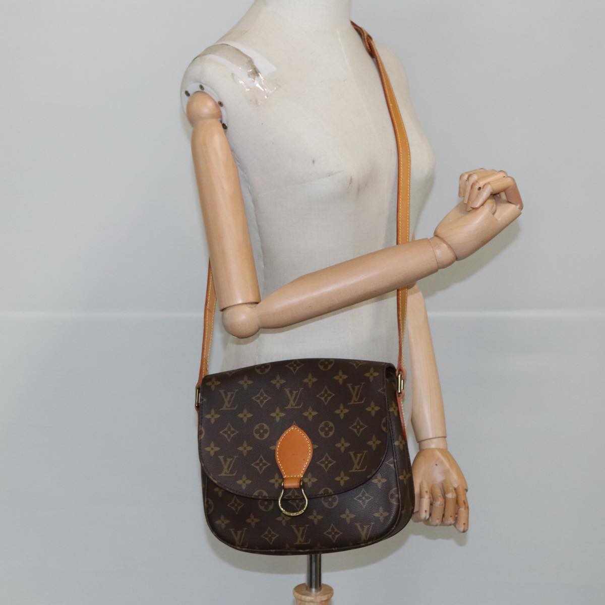 LOUIS VUITTON Monogram Saint Cloud GM Shoulder Bag M51242 LV Auth yk15998