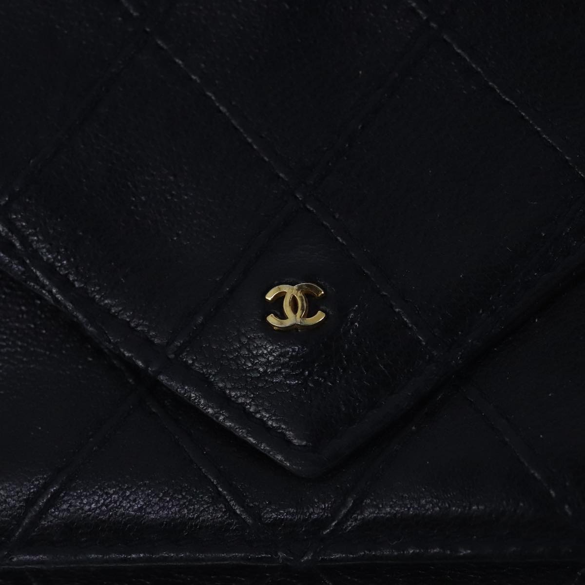 CHANEL Bicolore Waist Pouch Lamb Skin Navy Gold CC Auth yk16227