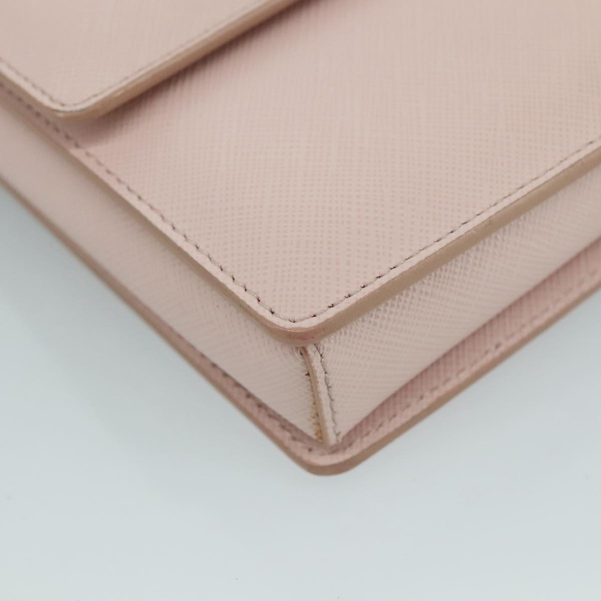 Salvatore Ferragamo Chain Shoulder Bag Leather Pink Gold Auth yk16515