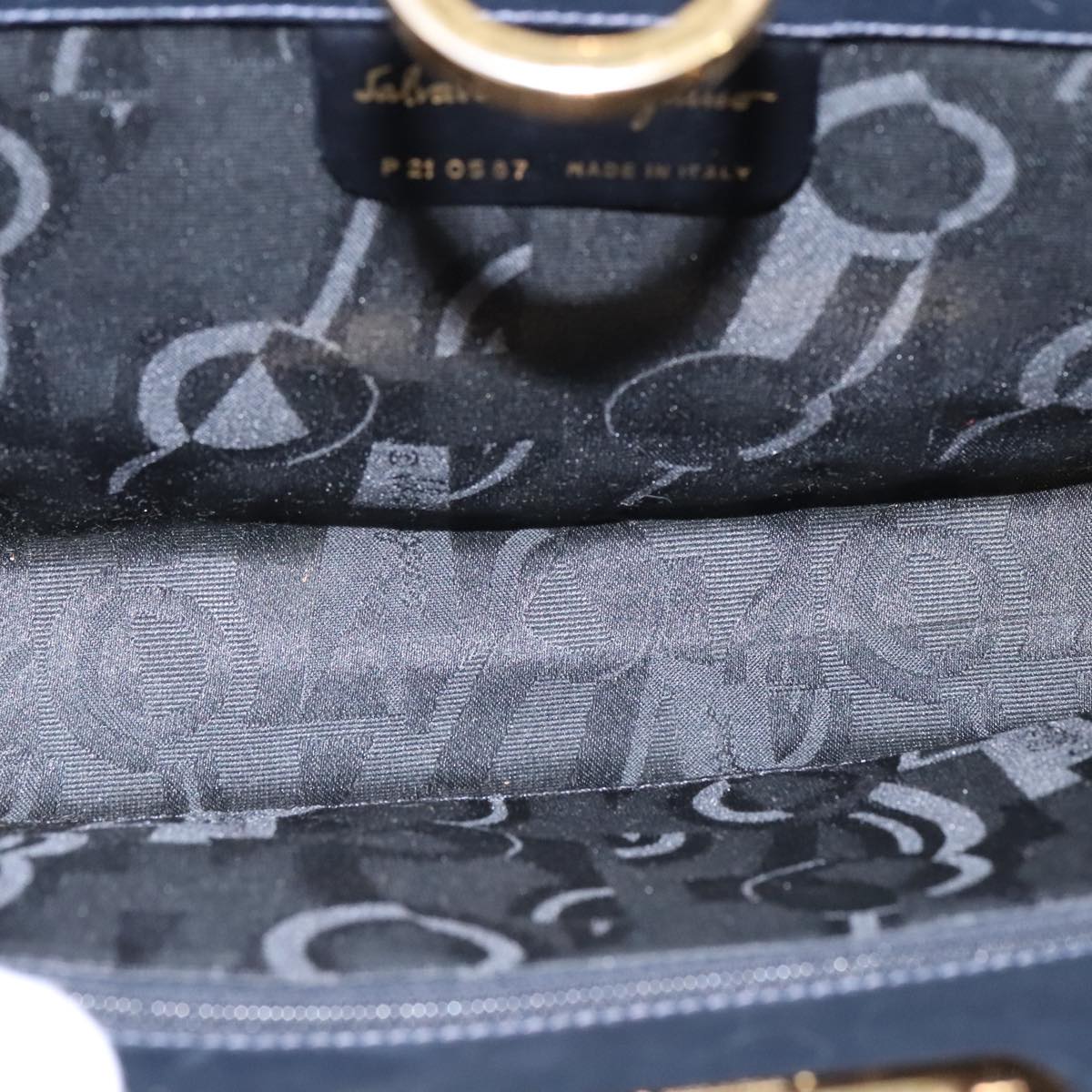 Salvatore Ferragamo Gancini Shoulder Bag Leather Black Gold Auth yk16533