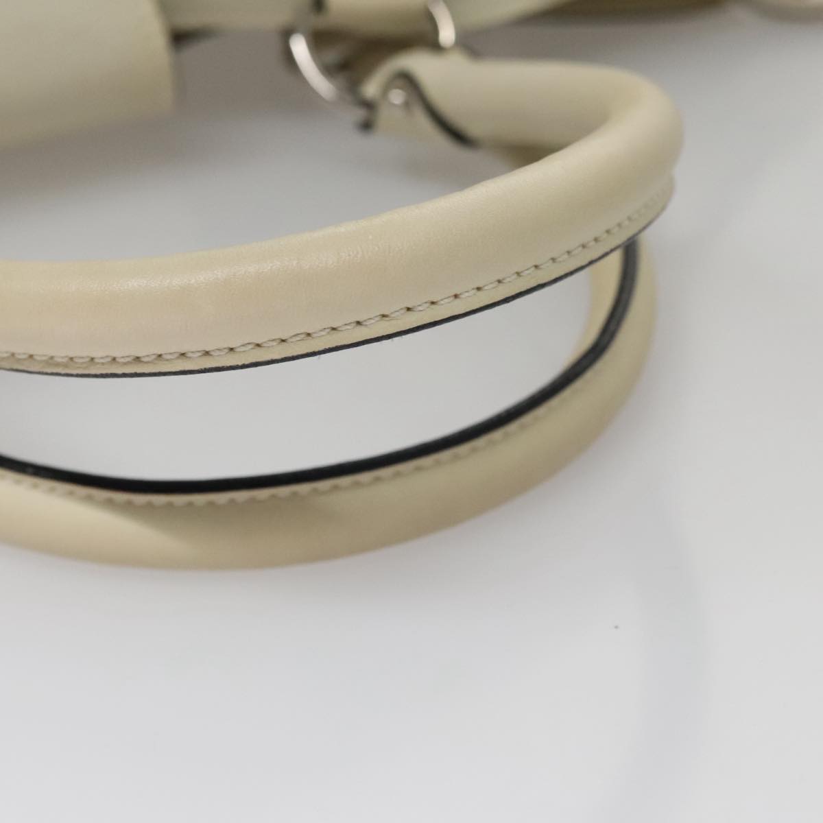 Salvatore Ferragamo Gancini Hand Bag Leather White Silver Auth yk16589