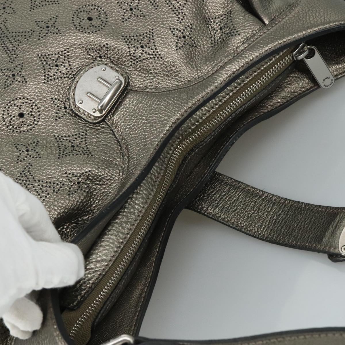 LOUIS VUITTON Monogram Mahina XS Shoulder Bag Bronze M95717 LV Auth yk16691