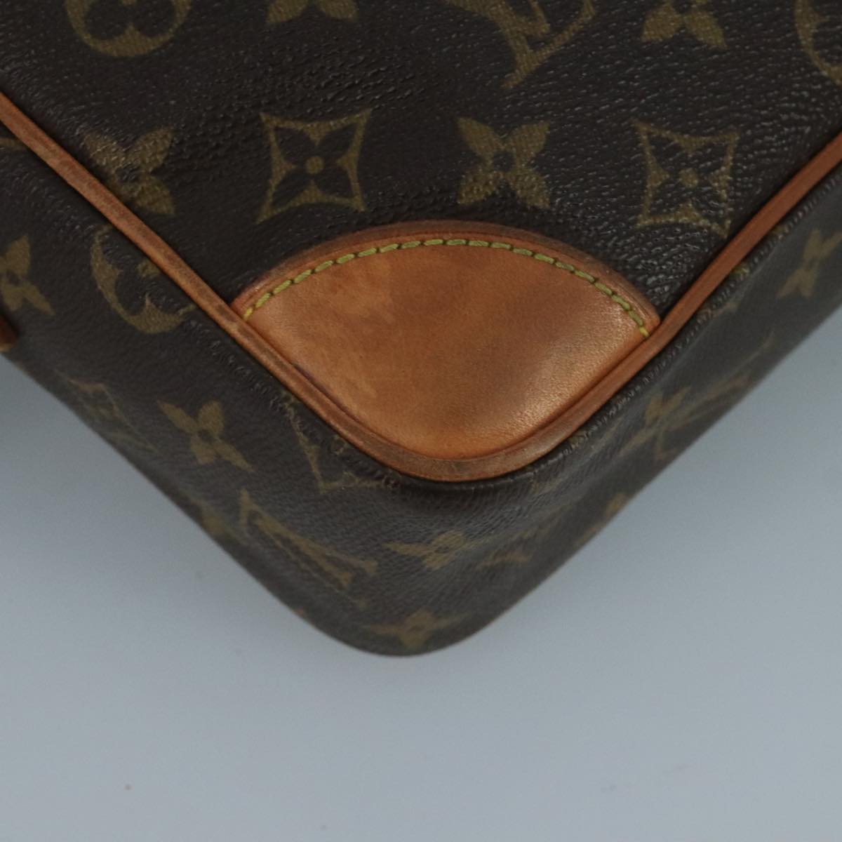 LOUIS VUITTON Monogram Trocadero 30 Shoulder Bag M51272 LV Auth yk16780