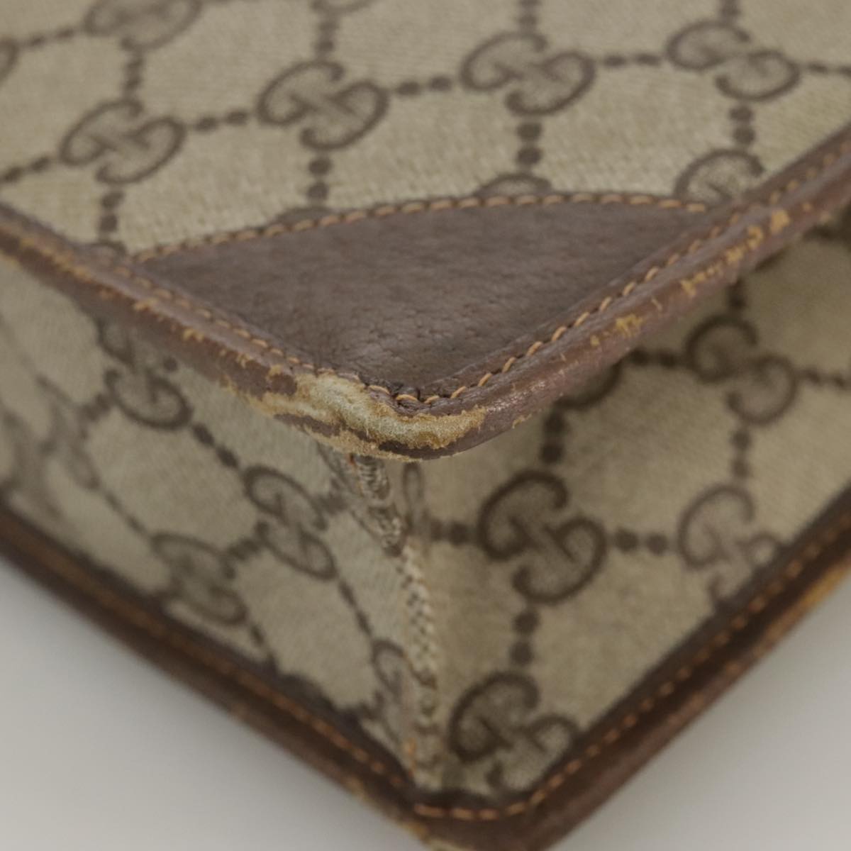 GUCCI GG Supreme Clutch Bag PVC Beige Auth yk16830