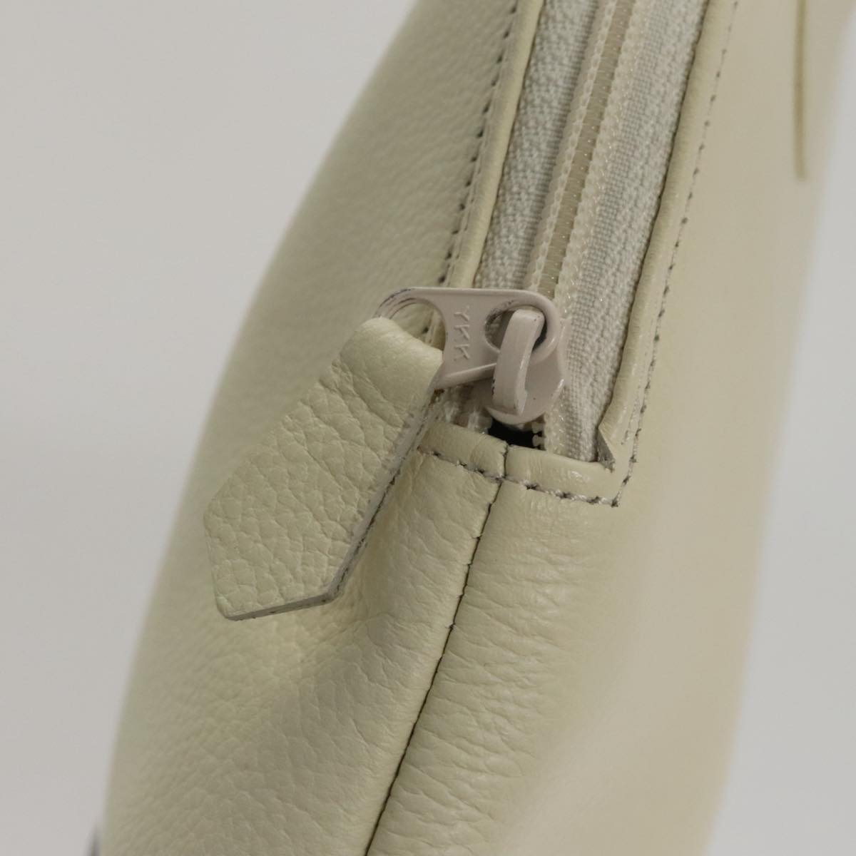SAINT LAURENT Hand Bag Leather White Auth yk16838