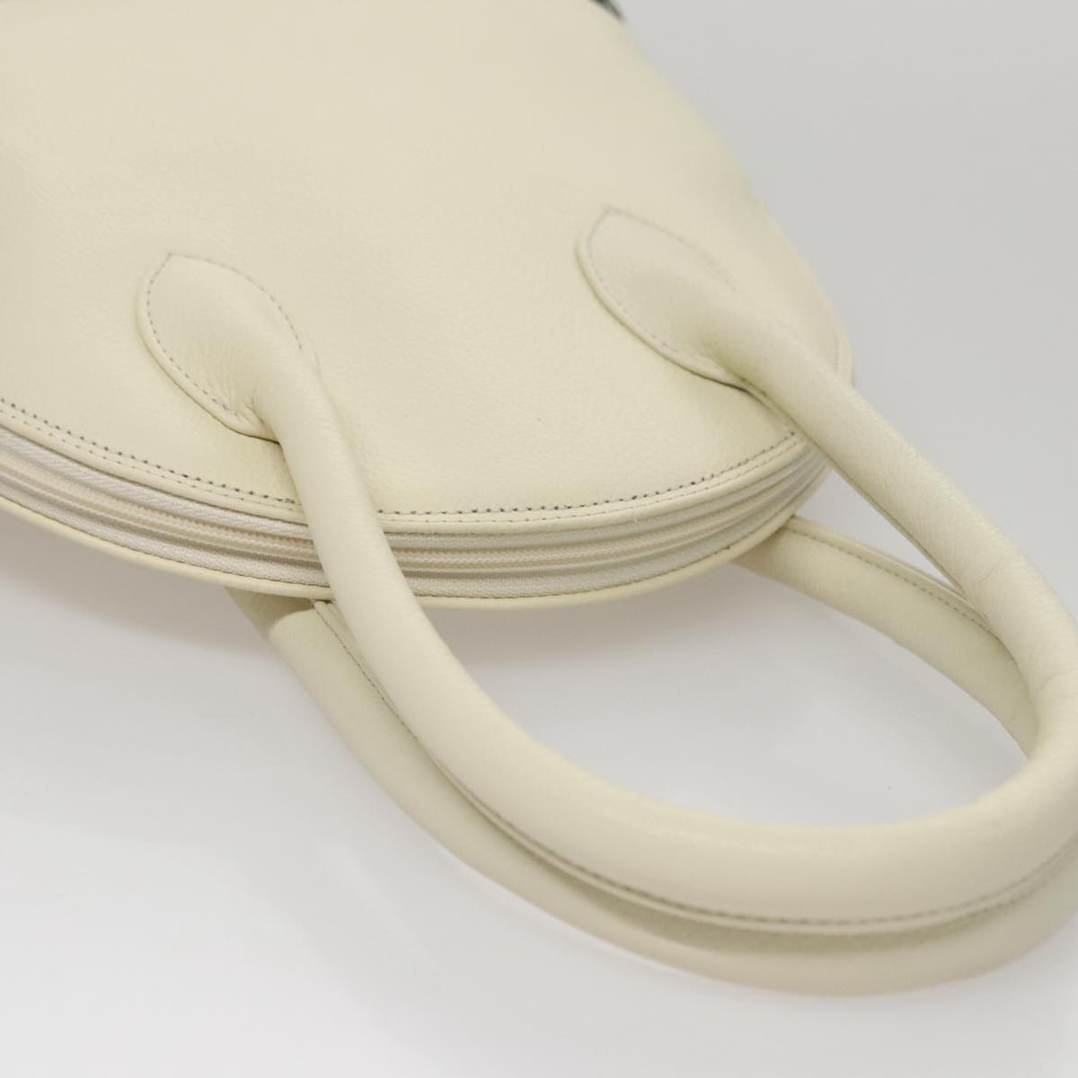 SAINT LAURENT Hand Bag Leather White Auth yk16838
