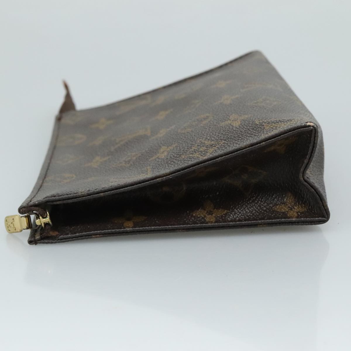 LOUIS VUITTON Monogram Poche Toilette 19 Pouch M47544 LV Auth yk17090