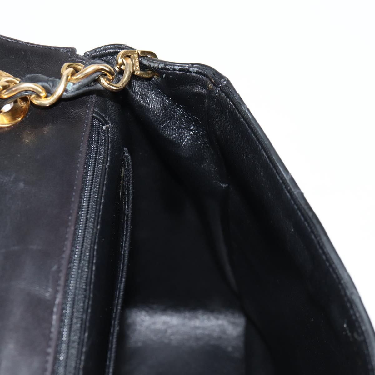 CHANEL Matelasse Chain Shoulder Bag Patent leather Black Gold CC Auth yk18276