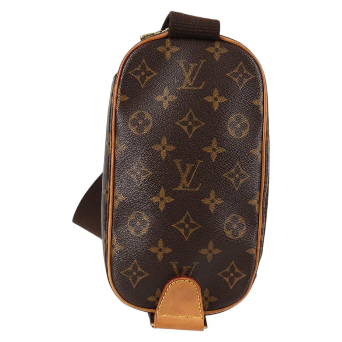 LOUIS VUITTON Monogram Pochette Gange Shoulder Bag M51870 LV Auth yk18953V