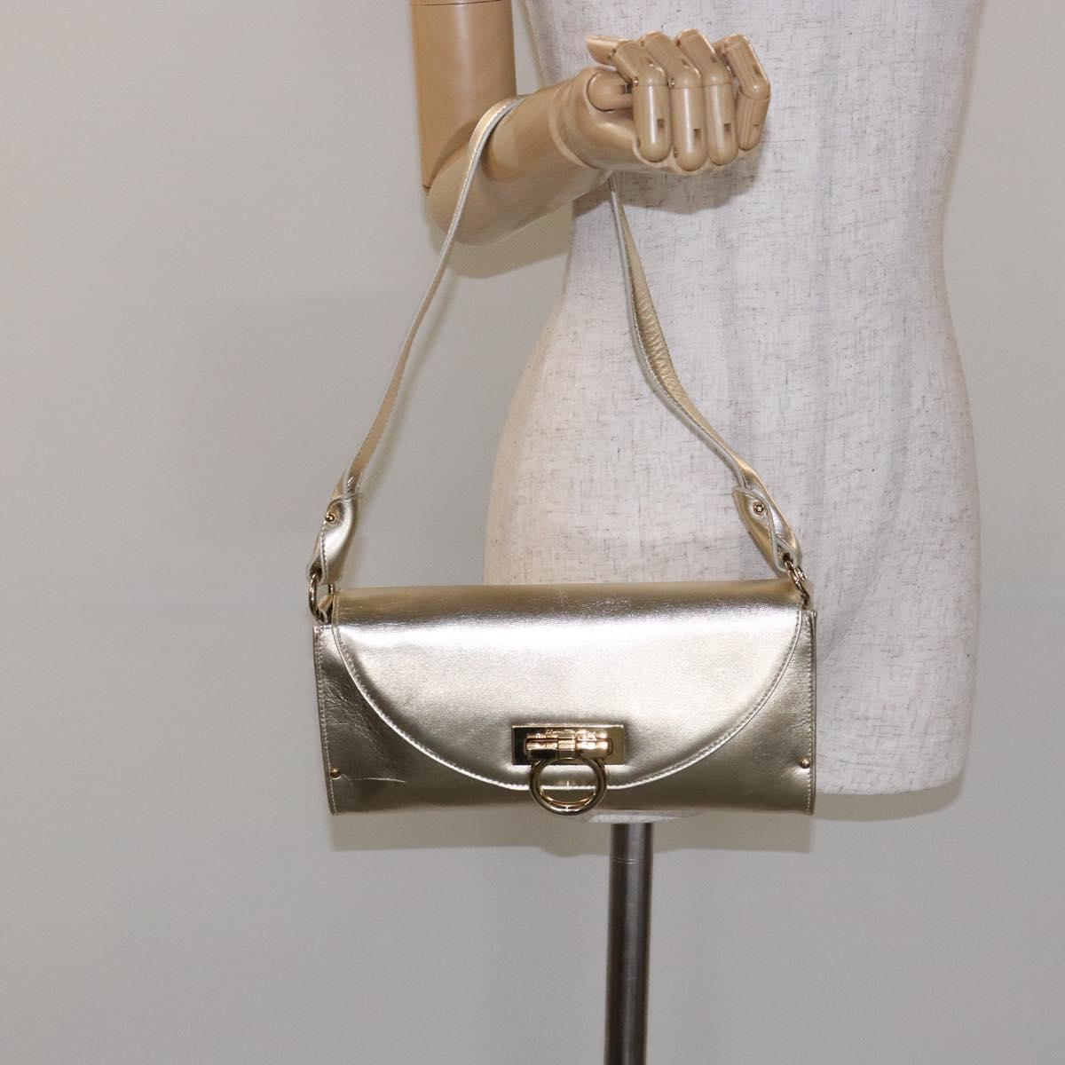 Salvatore Ferragamo Gancini Shoulder Bag Leather Gold Tone Auth yk19023