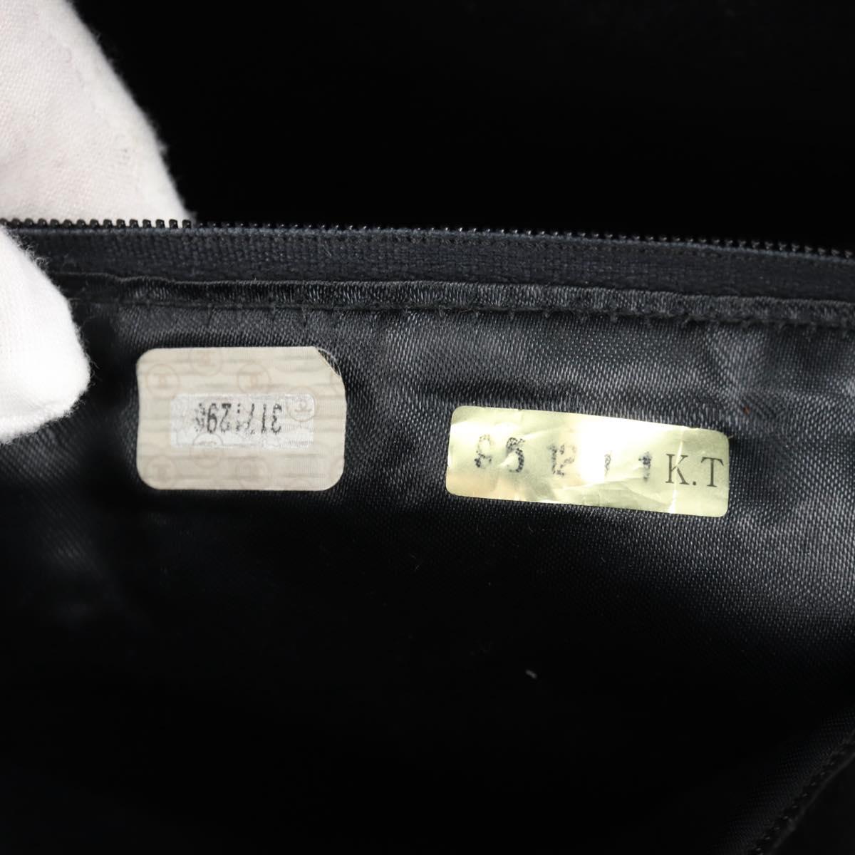CHANEL Matelasse Shoulder Bag Caviar Skin Black Gold CC Auth yk19085V