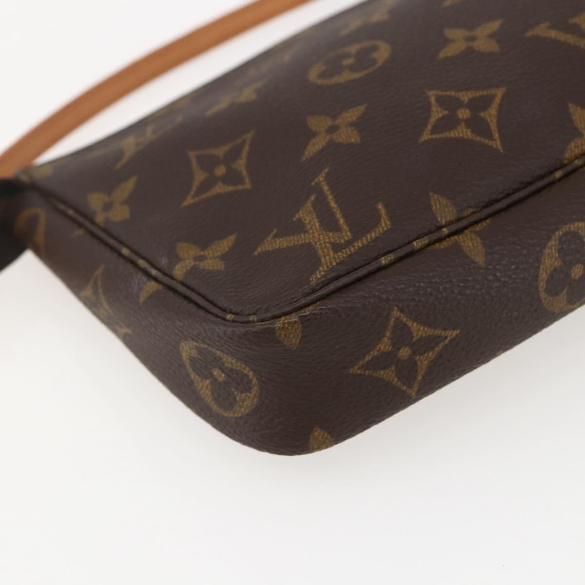 LOUIS VUITTON Monogram Pochette Accessoires Pouch M51980 LV Auth yk20116V