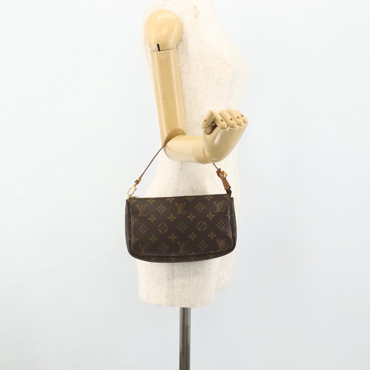 LOUIS VUITTON Monogram Pochette Accessoires Pouch M51980 LV Auth yk20287