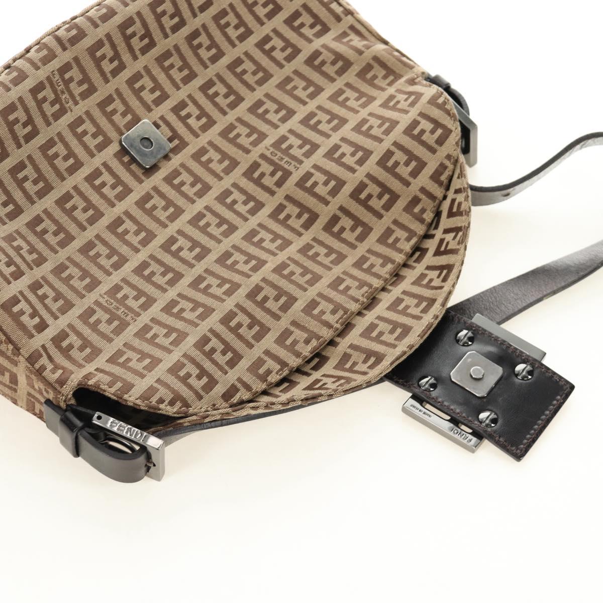 FENDI Zucchino Canvas Mamma Baguette Shoulder Bag Beige Silver Auth yk20536SAM
