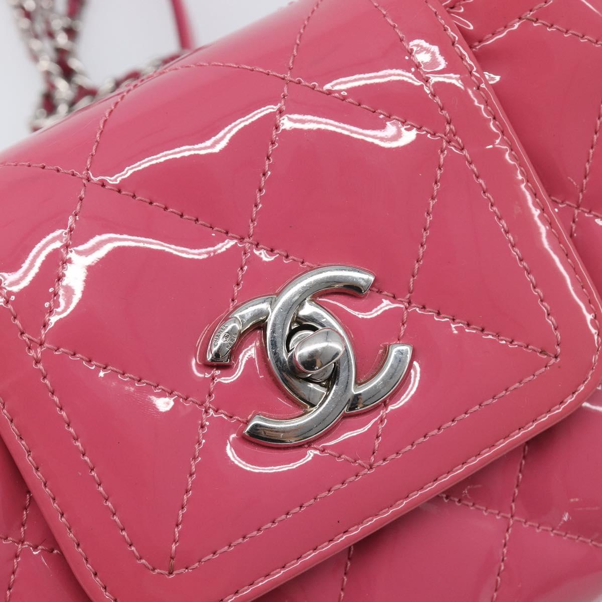 CHANEL Matelasse Chain Shoulder Bag Patent leather Pink Silver CC Auth yk20768V