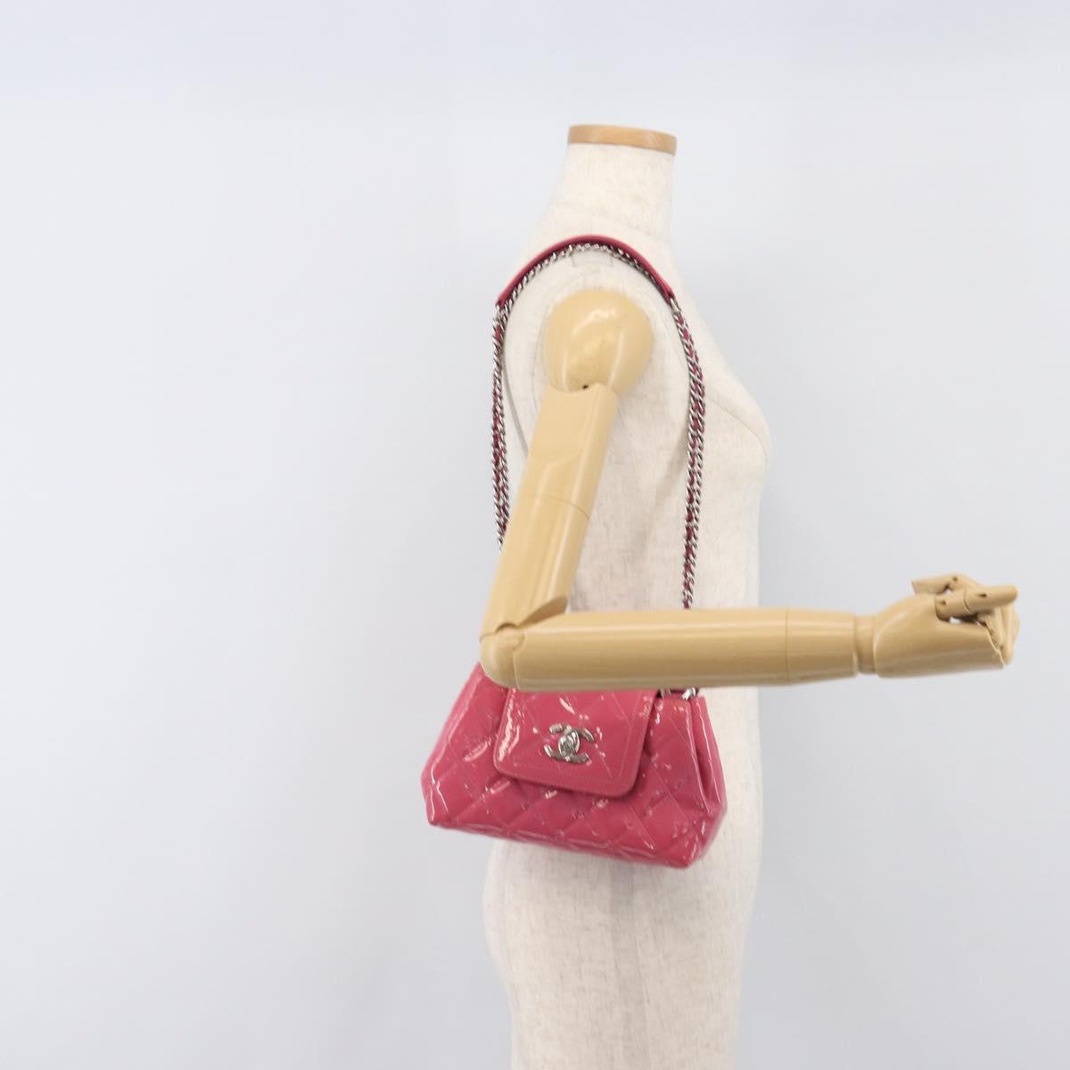 CHANEL Matelasse Chain Shoulder Bag Patent leather Pink Silver CC Auth yk20768V