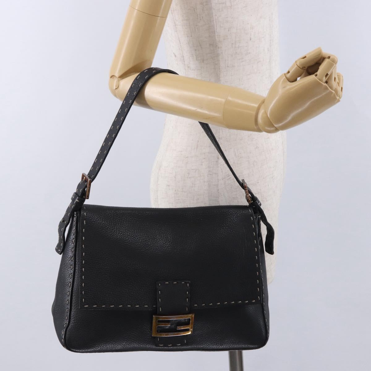 FENDI Selleria Mamma Baguette Shoulder Bag Leather Black Auth yk20809V