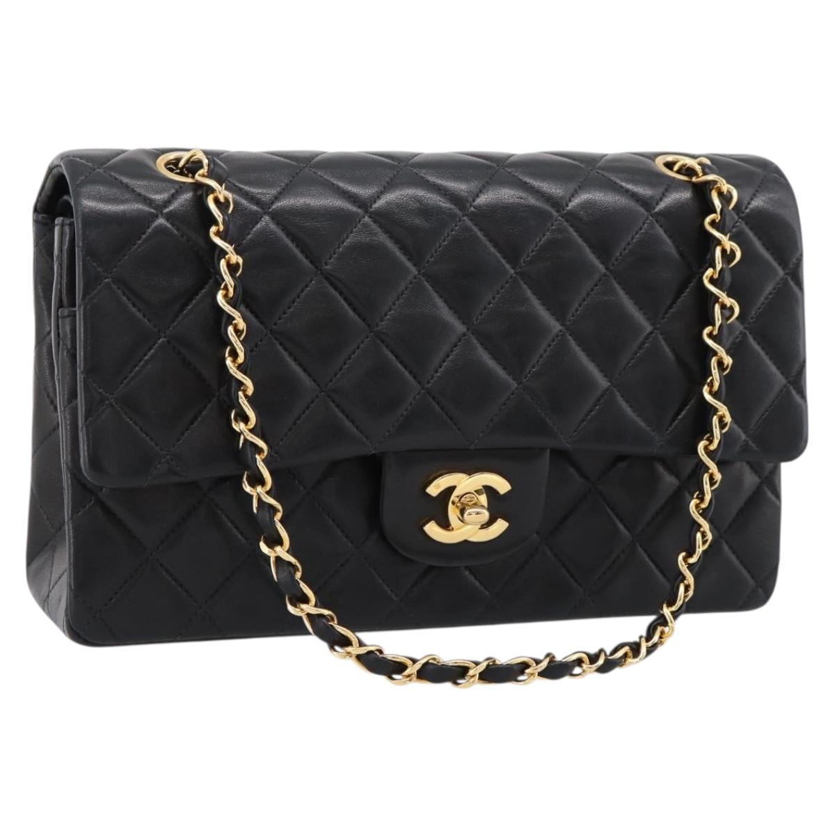 CHANEL Double Flap Chain Matelasse 25 Bag Lamb Skin Black Gold CC Auth yk20822SM