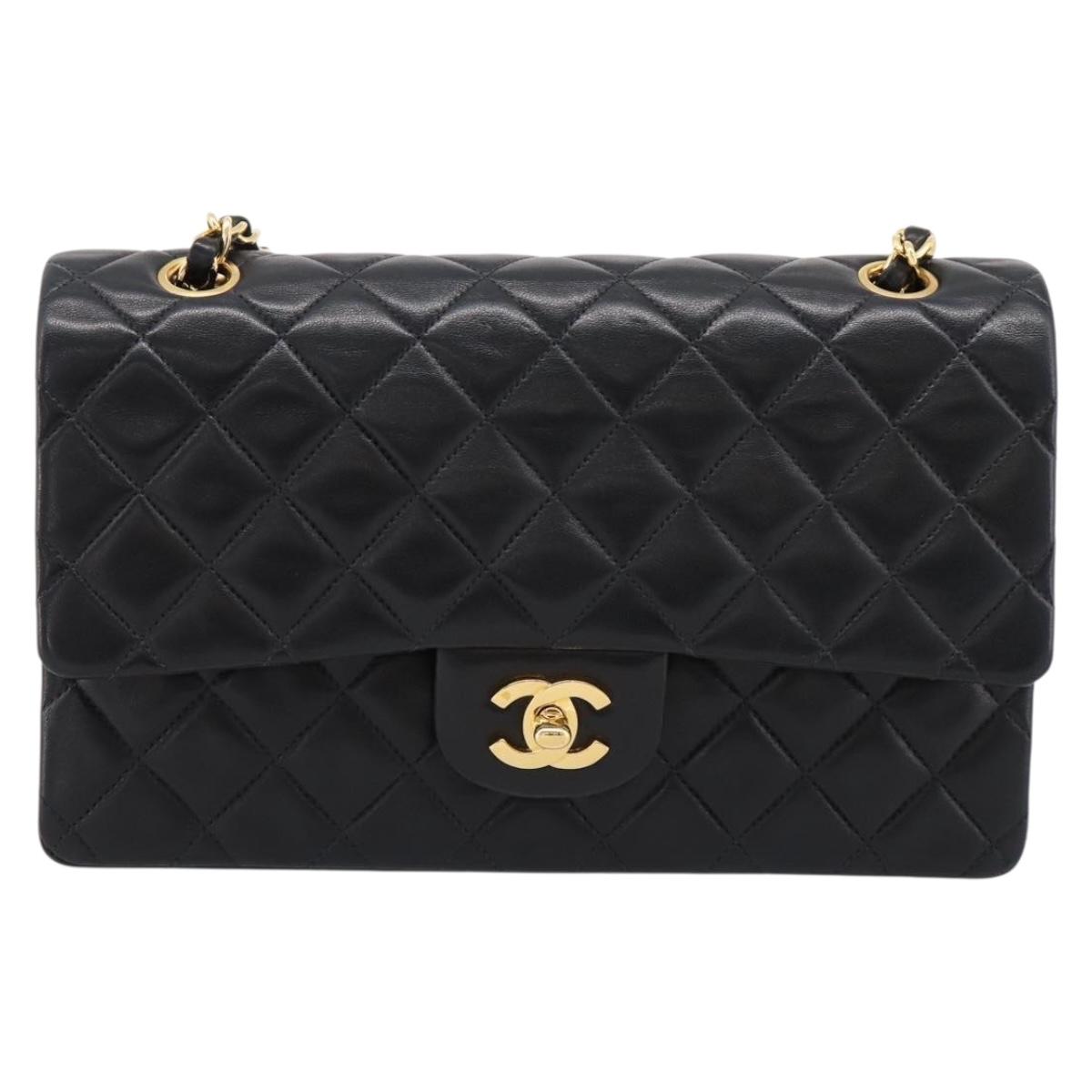CHANEL Double Flap Chain Matelasse 25 Bag Lamb Skin Black Gold CC Auth yk20822SM
