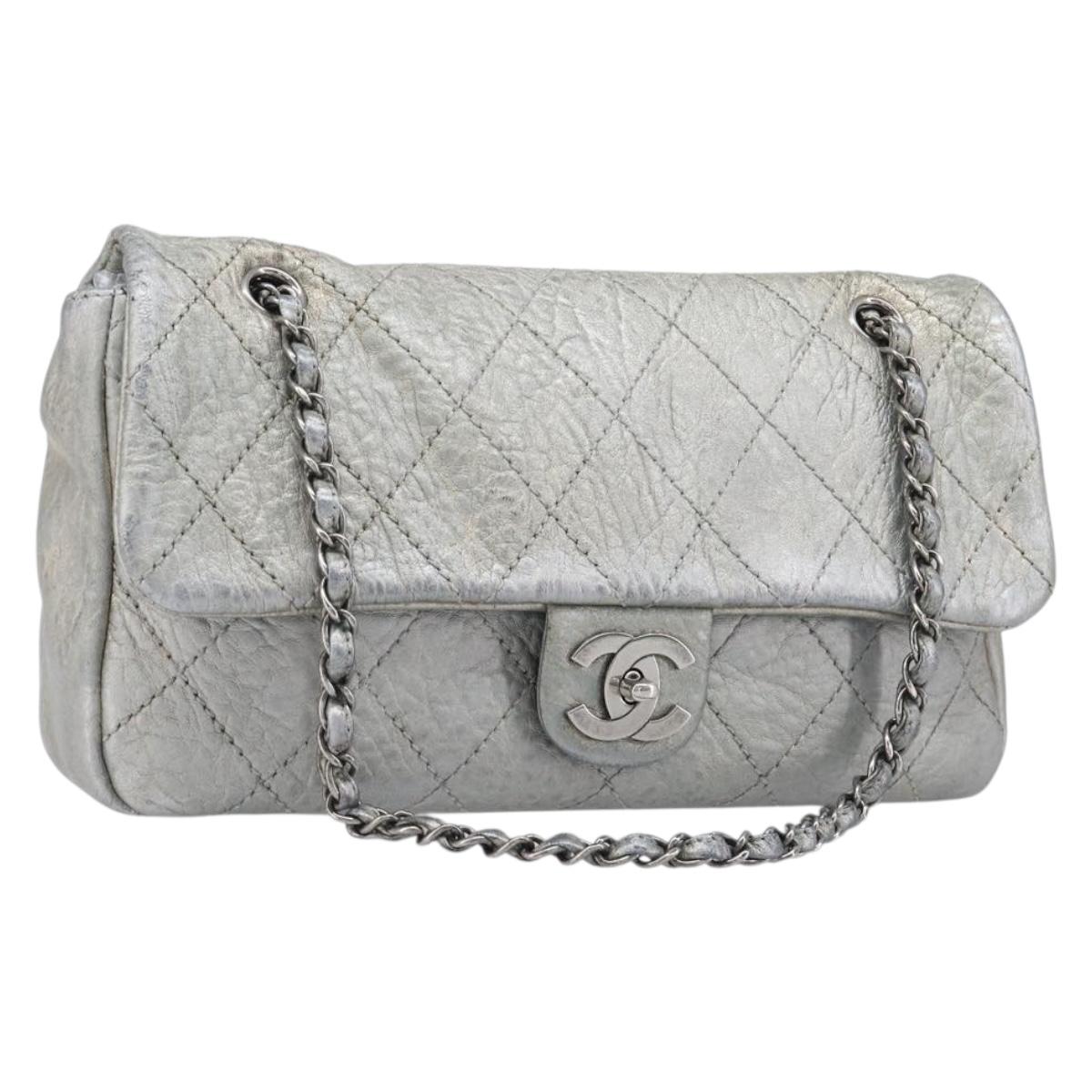 CHANEL Matelasse Chain Hand Bag Leather Silver CC Auth yk20880V