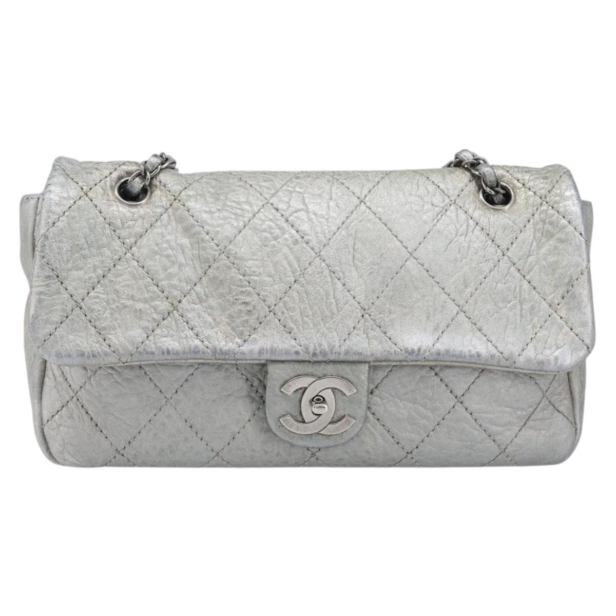 CHANEL Matelasse Chain Hand Bag Leather Silver CC Auth yk20880V