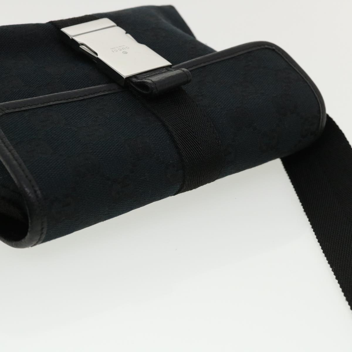 GUCCI GG Canvas Waist Bag Black Auth yk5537