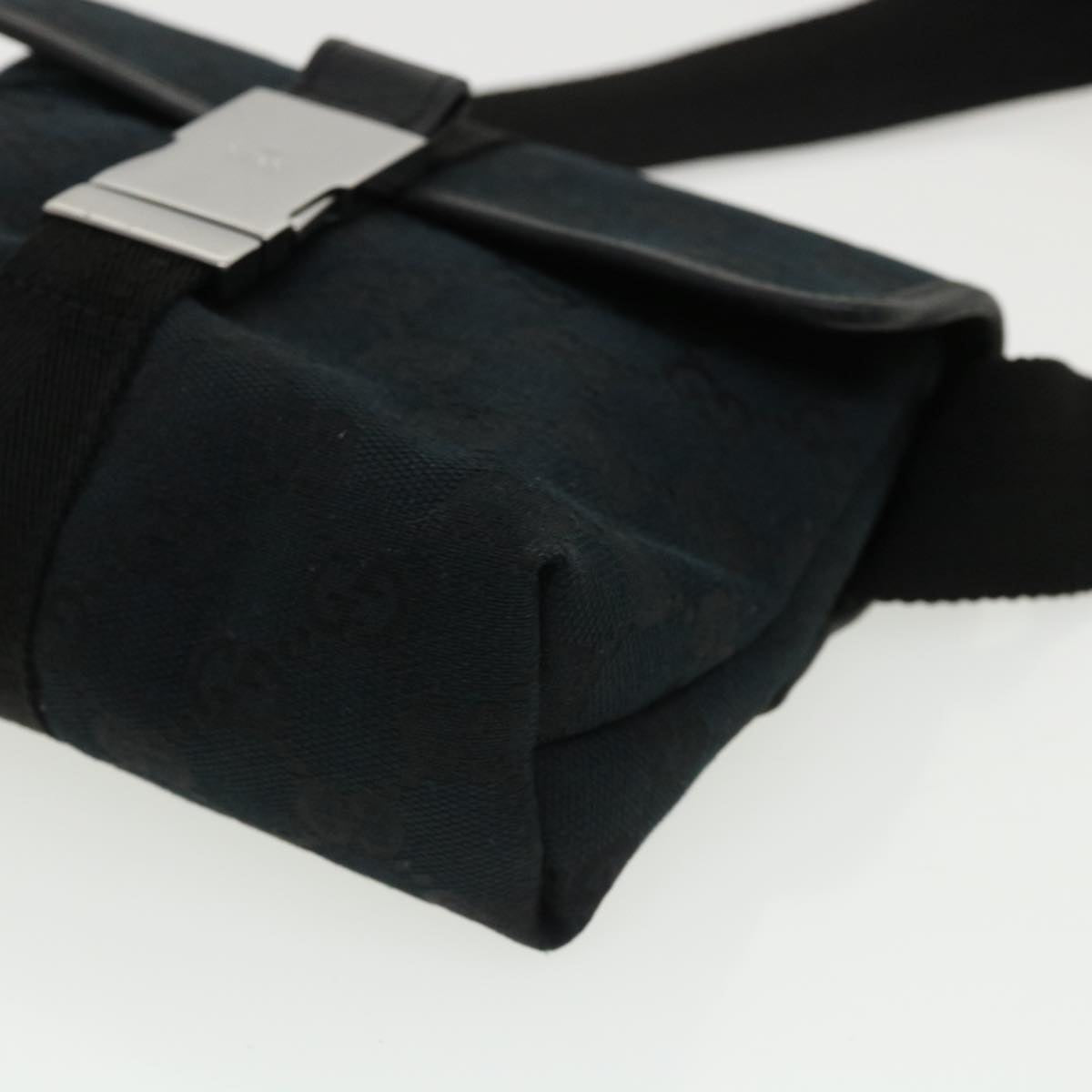 GUCCI GG Canvas Waist Bag Black Auth yk5537