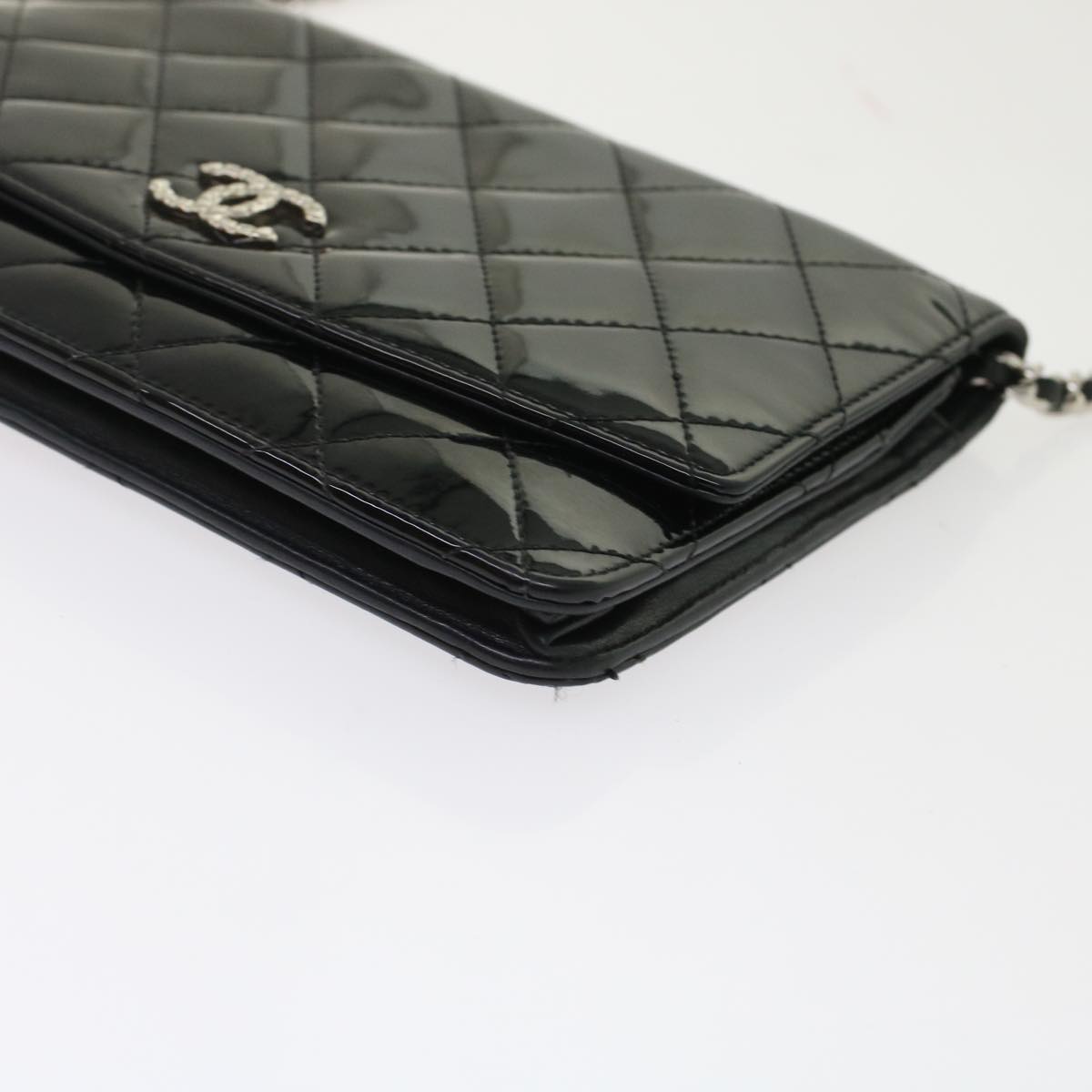 CHANEL Matelasse Brilliant Chain Wallet Patent Leather Black CC Auth yk7921